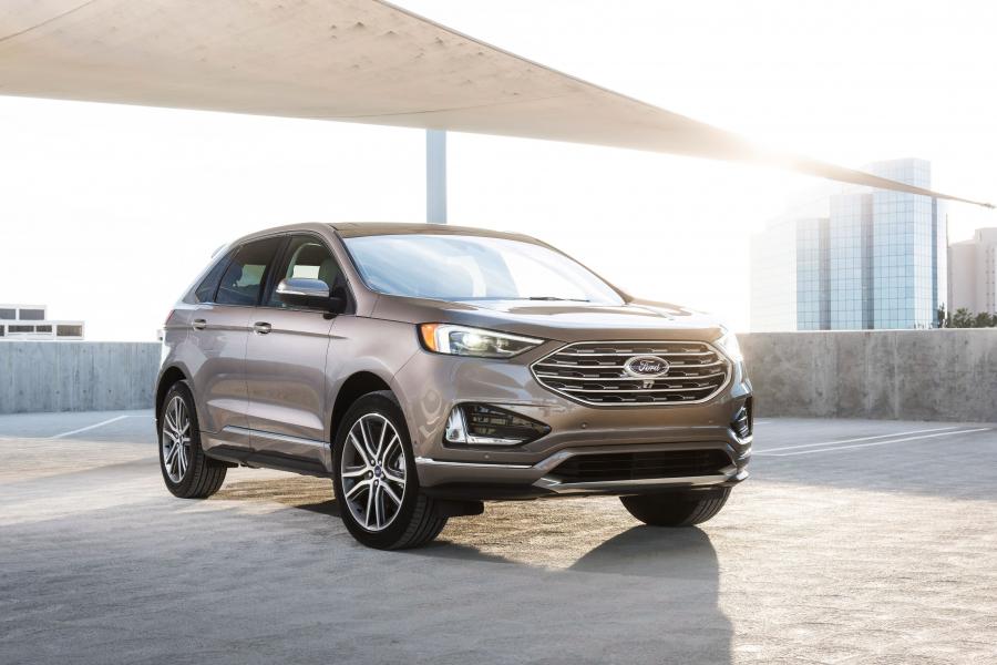  Ford Edge Titanium Elite Package 2018 года  (NA) (фото 5 из 13)